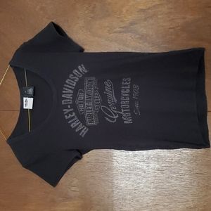Black Harley-Davidson t-shirt, size L.